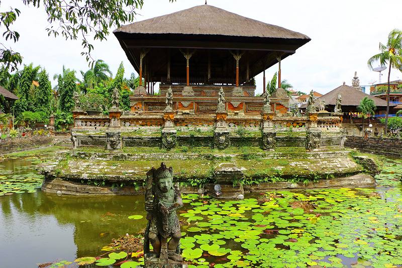 Kerta Gosa pavilion, in Klungkung Palace, Bali