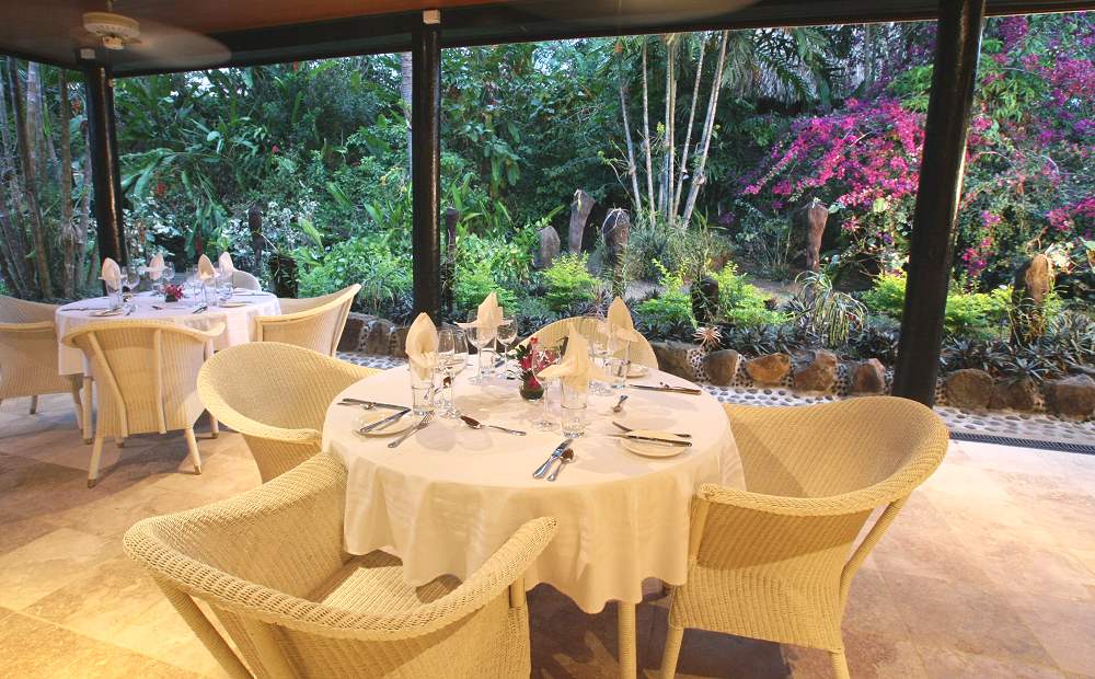 Raymond's Restaurant - Fiji Orchid.