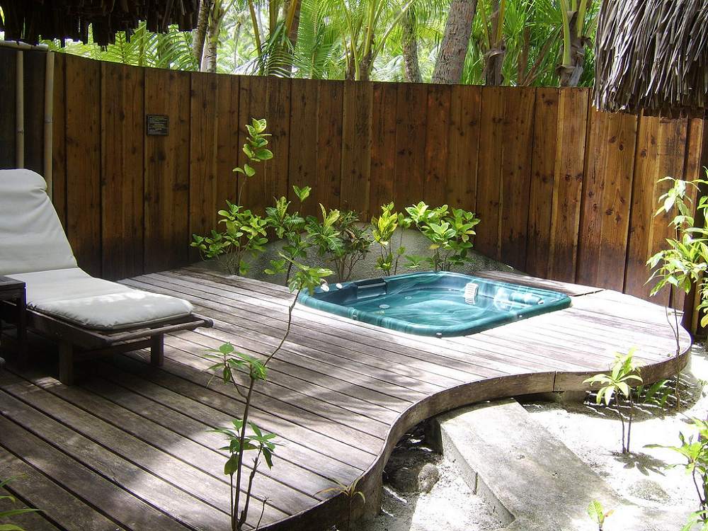 bungalow jacuzzi bungalow jacuzzi