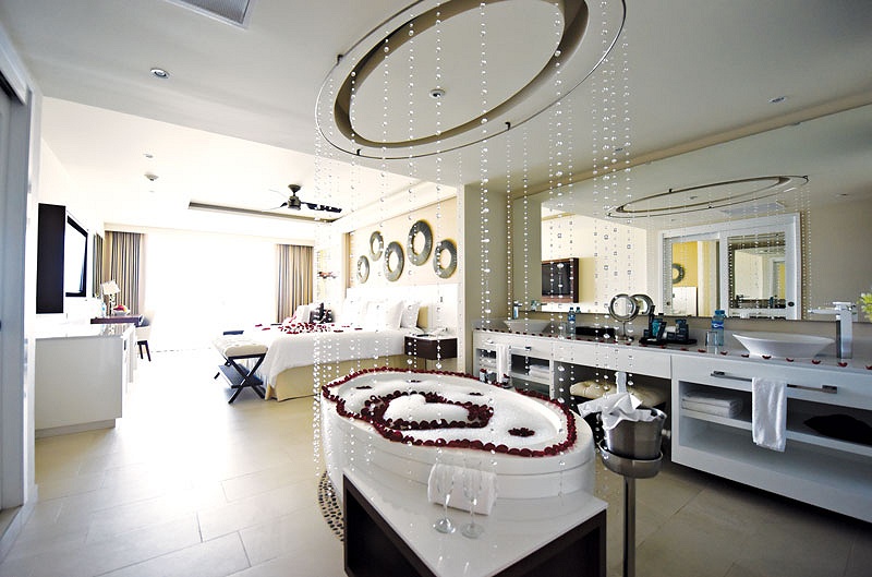 Diamond Club Honeymoon Suite Adults Only, From Photo Gallery For