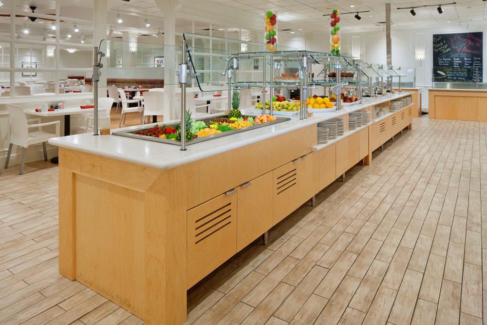 Dining - Double Tree by Hilton Universal Studios.