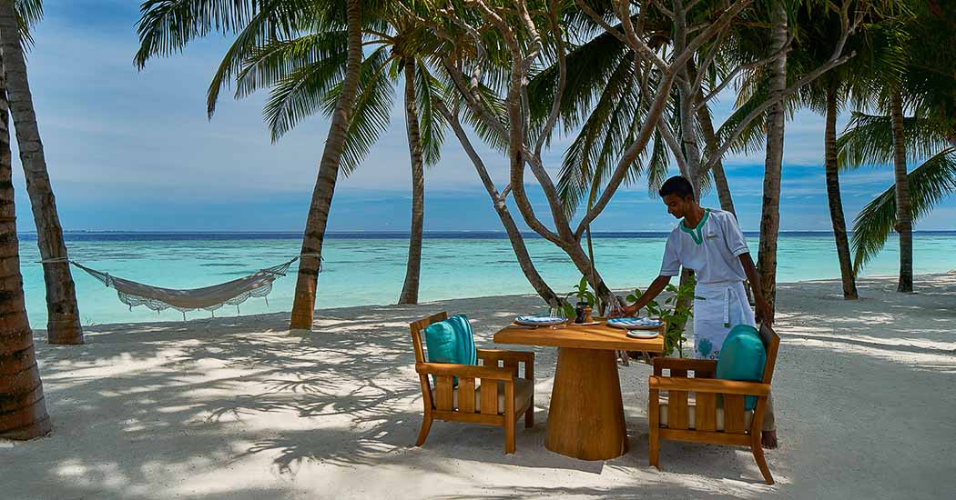 Thari - Raffles Maldives Meradhoo.