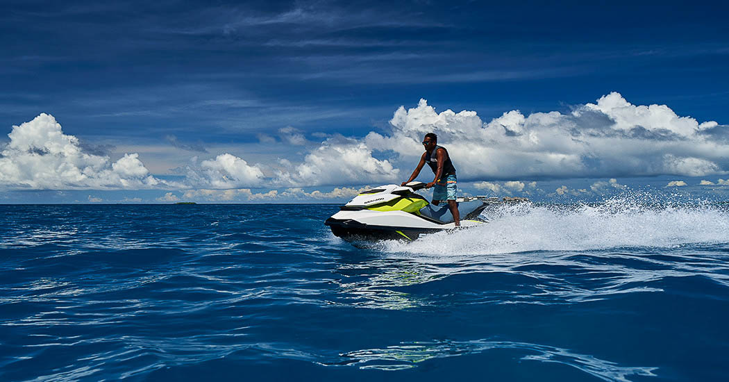 Jet Ski Adventure - Raffles Maldives Meradhoo.