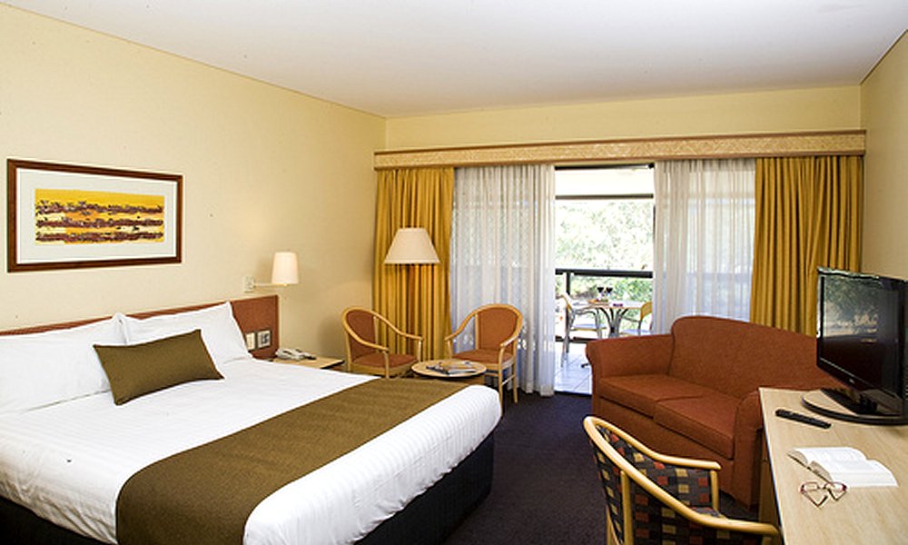 Deluxe Room - Chifley Alice Springs Resort. Copyright Chifley Alice Springs Resort.