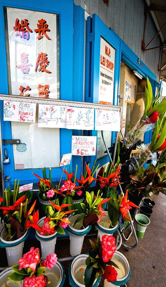 Chinatown Flower Shop - Chinatown, Honolulu. Copyright Hawaii Tourism Authority (HTA) / Tor Johnson.