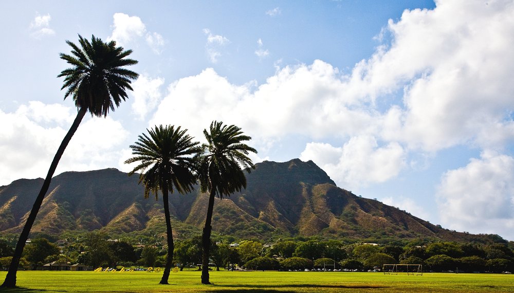 Diamond Head Crater - Hike Diamond Head Crater. Copyright Hawaii Tourism Authority (HTA) / Tor Johnson.