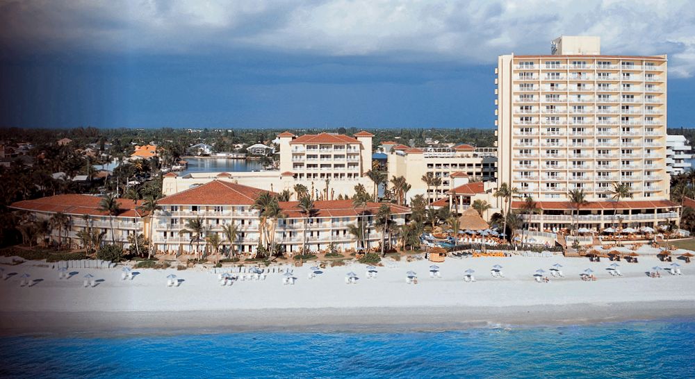 LaPlaya Beach & Golf Resort - LaPlaya Beach & Golf Resort. Copyright Noble House Hotels & Resorts.