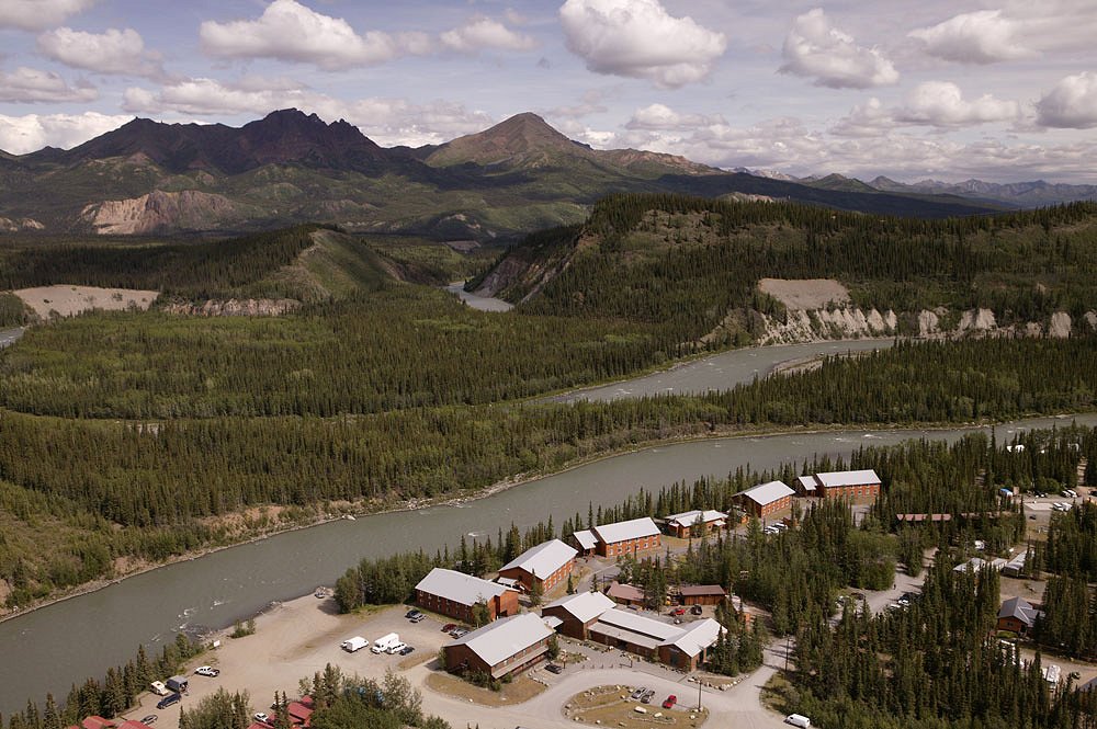 Aerial View of the Resort - McKinley Chalet Resort. Copyright Aramark Parks and Destinations.