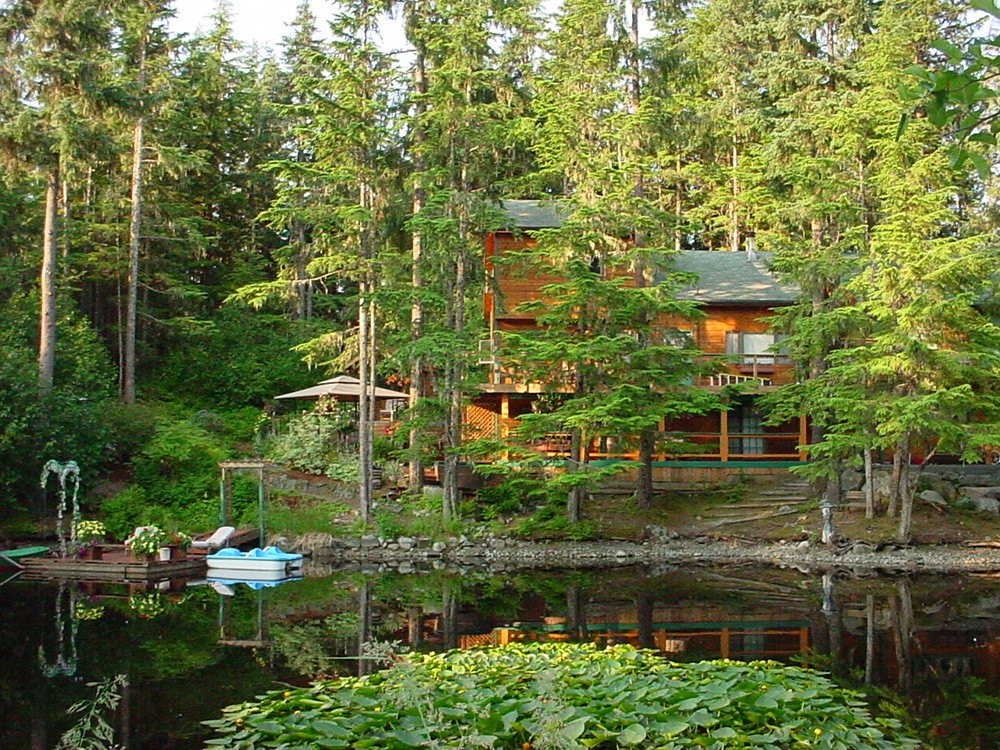 Lodging and Accommodations - Pearson's Pond Luxury Inn & Adventure Spa. Copyright Pearson's Pond Luxury Inn.