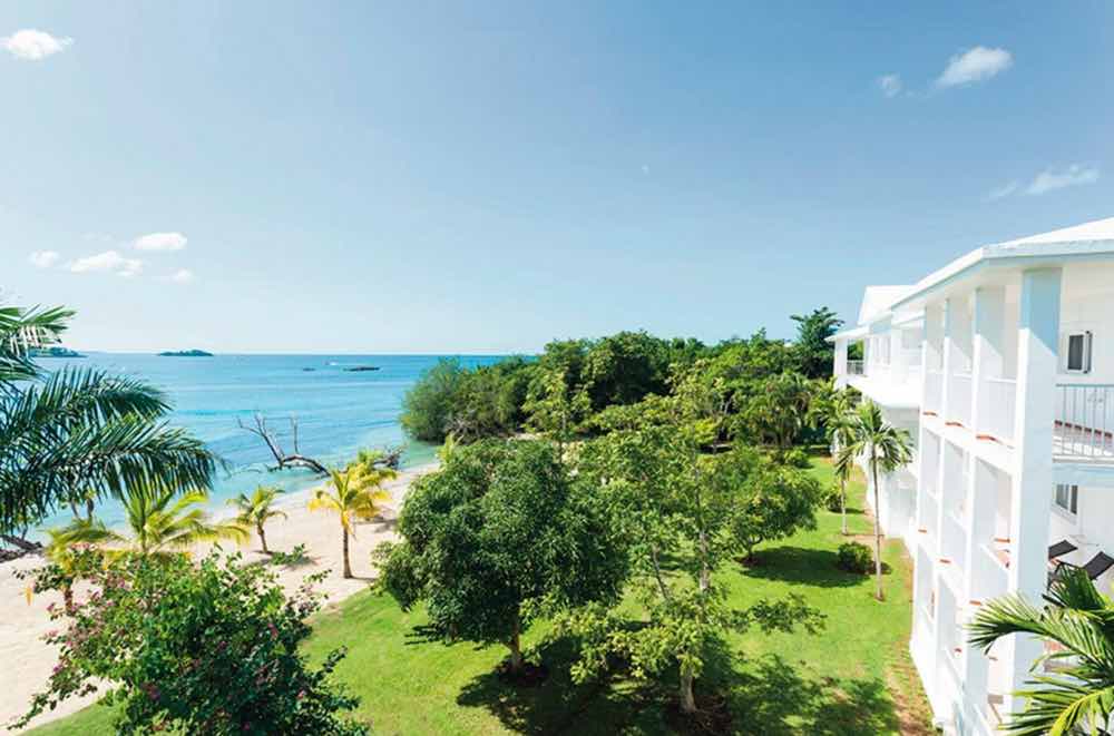 Riu Negril - Riu Negril. Copyright Riu Negril.