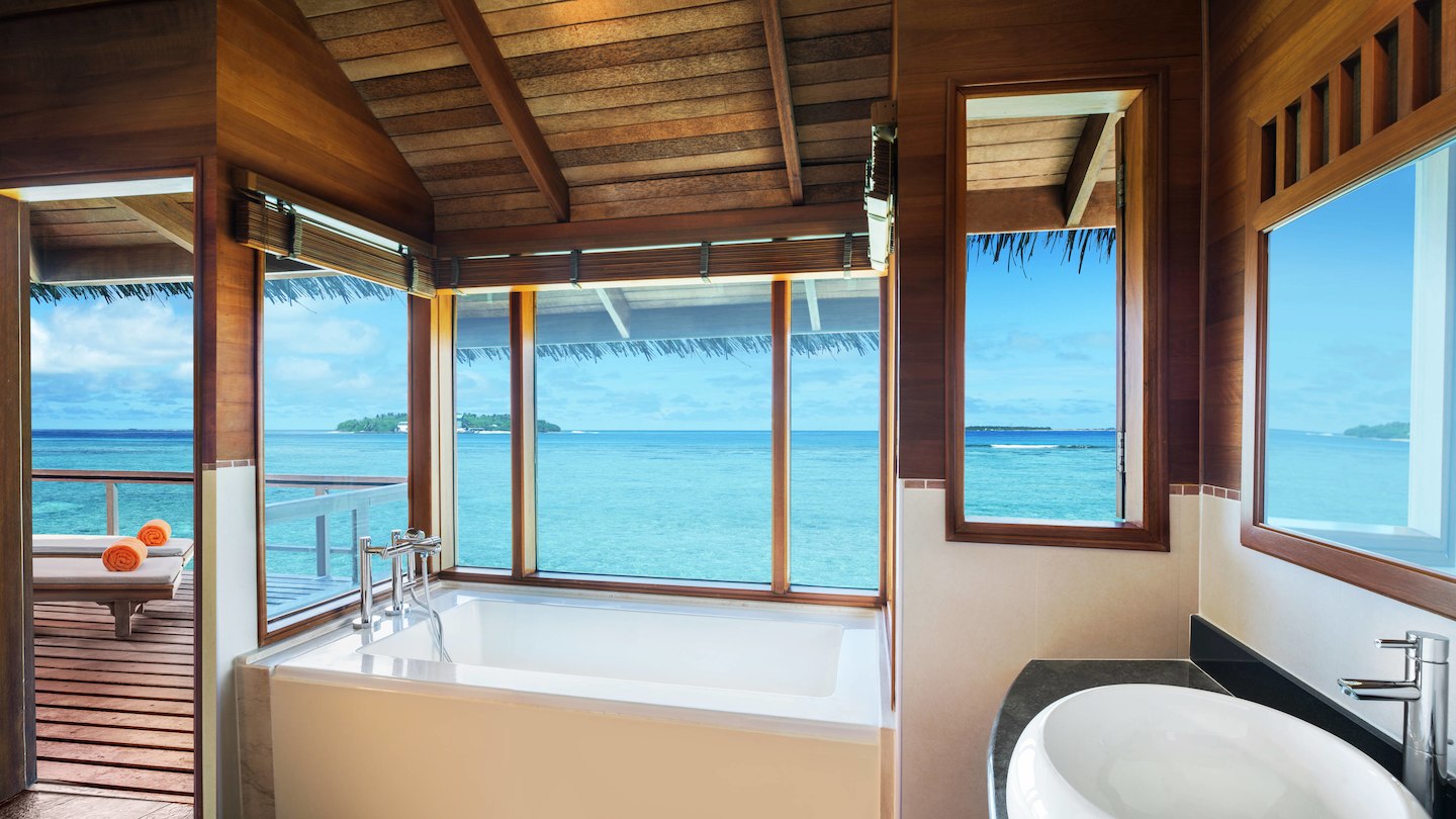 Sheraton Full Moon Maldives, Maldives Reviews, Pictures, Travel