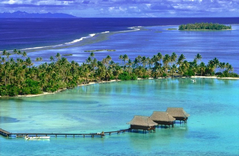Overview - Vahine Island. Copyright Vahine Island.