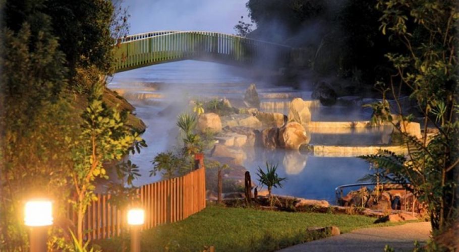 Wairakei Terraces - Wairakei Terraces. Copyright Wairakei Terraces.