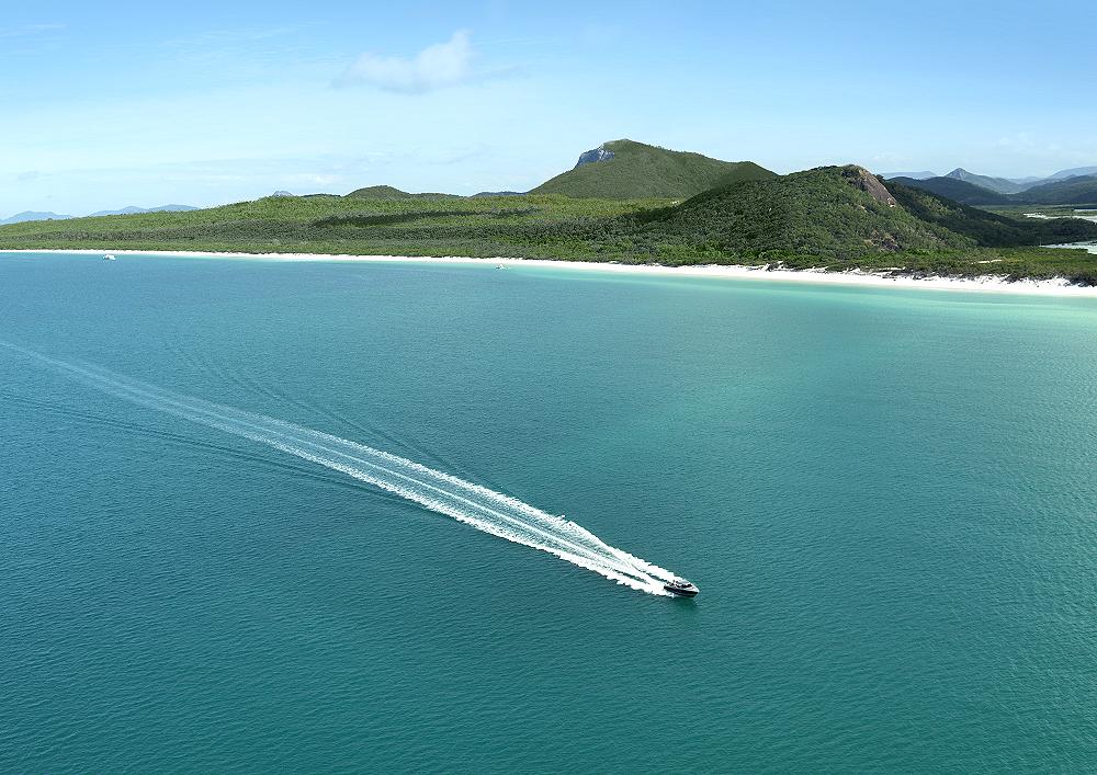 Qualia and Whitehaven Beach - qualia, Great Barrier Reef. Copyright Hamilton Island Enterprises.