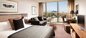 Quay West Suites Melbourne