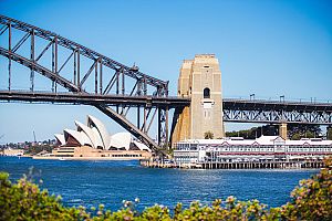 Pier One Sydney Harbour Autograph Collection